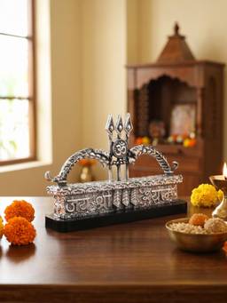 TOUCH925 - 999 Silver Plated Khatu Shyam Bow Trishul