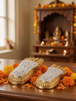 TOUCH925 - Pure 999 Silver Plated Goddess Lakshmi Charan Paduka
