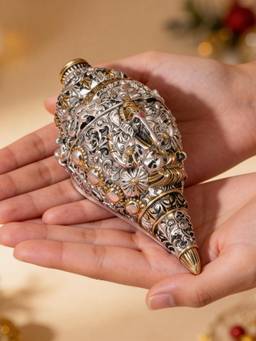 TOUCH925 - 999 Silver Plated Ganesh Shankh Gift Box