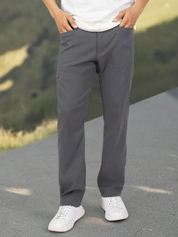 Wrangler - Men Grey Mid Rise Regular Fit Trousers