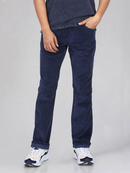 Wrangler - Men Blue Mid Rise Straight Fit Trousers