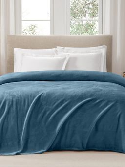 Haus & Kinder - Soft Embrace Flannel Blanket Dark Blue