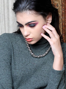 Odette - Silver Classic Rounded Statement Necklace