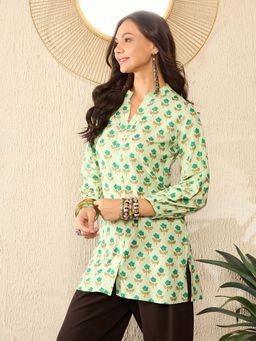 Vaamsi - Women Green Viscose Rayon Floral Printed Regular Top