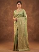 Green color option, Sold out, Currently selected