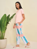 Pink color option, Currently selected