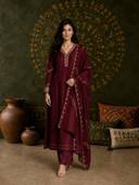 Maroon color option, Sold out, Currently selected