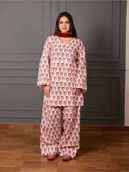 KRUTICO - Women White Cotton Kurta with Salwar and Chiffon Dupatta