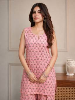 KRUTICO - Women Pink Cotton Handblock Kurta with Salwar