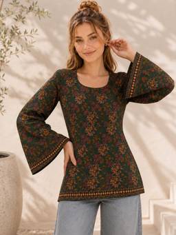 Aaghnya - Women Green Cotton Blend Printed Straight Short Kurti