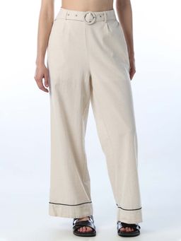 ONLY - Womens Solid Flared Fit High-Rise White Pant with Belt