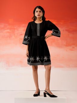 ZUMMER - Black Embroidered Dress