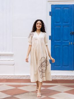 ZUMMER - Cream V Neck Half Sleeves Embroidered Dress