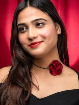 Niscka - Fancy Red Rose Floral Choker Necklace