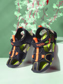 Black color option, Sold out, Currently selected