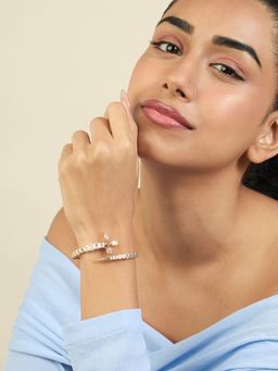 Isharya - Tenis Cross Front Open Cuff Bracelet In 18Kt Gold Plated