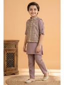 Mauve color option, Currently selected