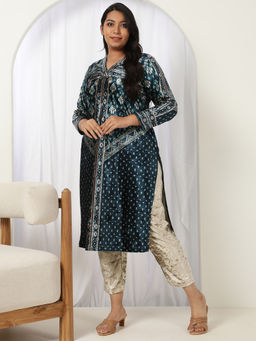 Amydus - Women Teal Velvet Abstract Straight Kurta