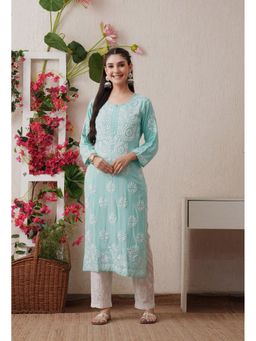 SYRISH - Women Green Rayon Embroidered Straight Kurta