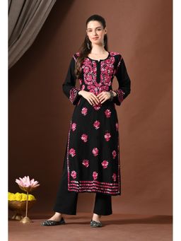 SYRISH - Women Pink Rayon Embroidered Straight Kurta