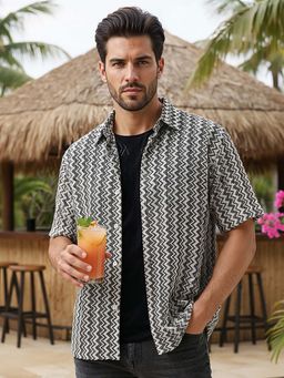 Bewakoof - Men's Off White & Black Textured Oversized Shirt