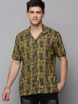 SHOWOFFFF - Mens Cuban Collar Yellow Printed Shirt