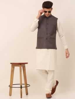 Jompers - Men Solid White Kurta with Pyjama and Nehru Jacket