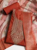 Red color option, Sold out, Currently selected
