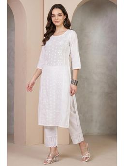 Aurelia - Women's White Chikankari Embroidered Pure Cotton Straight Kurta