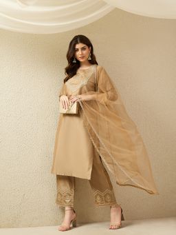 Gahan - Silk Blend Embroidery Kurta with Pant and Lace Net Dupatta