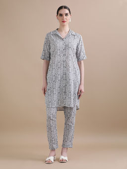 Black & Blah Blah - Relaxed Fit Ikat Printed A-Line Pure Cotton Kurta and Trouser (Set of 2)