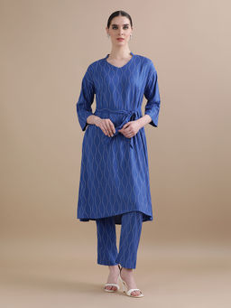 Black & Blah Blah - Relaxed Fit Kantha Printed A-Line Liva Rayon Kurta and Trouser (Set of 2)