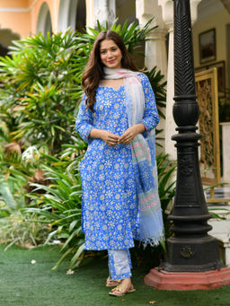 DIMPLE DESIGN STUDIO - Diva Blue Cotton Floral Kurta with Pant & Dupatta (Set of 3)