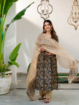 DIMPLE DESIGN STUDIO - Kajal Black Cotton Floral Kurta with Pant & Dupatta (Set of 3)