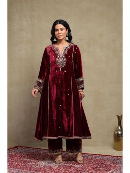 DOHR INDIA - Sahira Plum Embroidered Silk Velvet A-Line Kurta with Pant