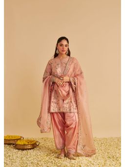 Sheetal Batra - Alira Dabka Zardozi Embroidered Peach Kurta with Salwar and Dupatta