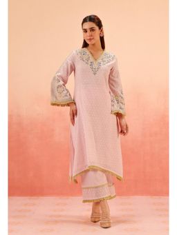 DOHR INDIA - Kulvir Kaur Malhotra In Reshm Embroidered Kurta And Pant