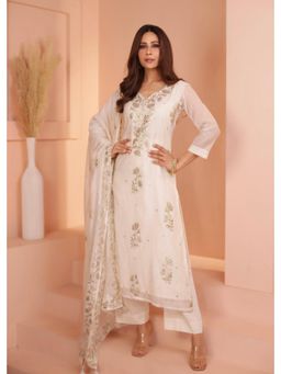 Karaj Jaipur - Women Ivory Chanderi Kurta with Pant and Dupatta