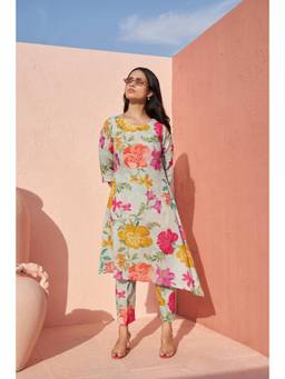 THREE-THREE - Women Multi Color Floral Printed Kurta With Pant