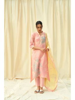 THREE-THREE - Women Pink Floral Printed Kurta With Pant and Dupatta