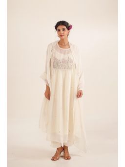 Tatwa Designs - Women Ivory Chanderi Embroidered Kurta with Pant and Dupatta