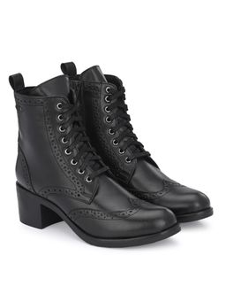 Delize - Women Black Solid Derby Boots