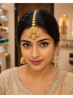 Jovi's Jewels - Traditional Kundan Mangtika