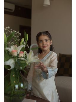 Sheetal Batra - Girls Daisy Ivory Kaftan with Salwar