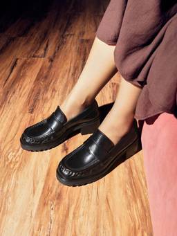Vanilla Moon - Women Gage Black Heeled Loafers