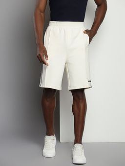 Tommy Hilfiger - Off White Regular Fit Vertical-Striped Mid-Rise Shorts