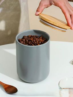 UMAI - Ceramic Jar Grey