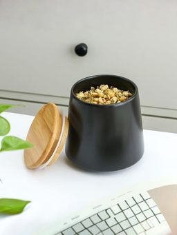 UMAI - Ceramic Jar Black