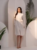 Off White color option