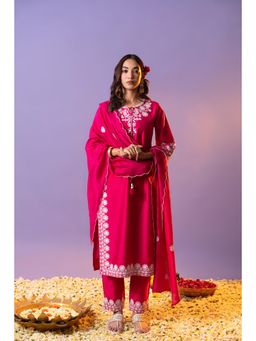 Heeposh - Women Pink Embroidered Kurta with Pant and Dupatta (Set of 3)